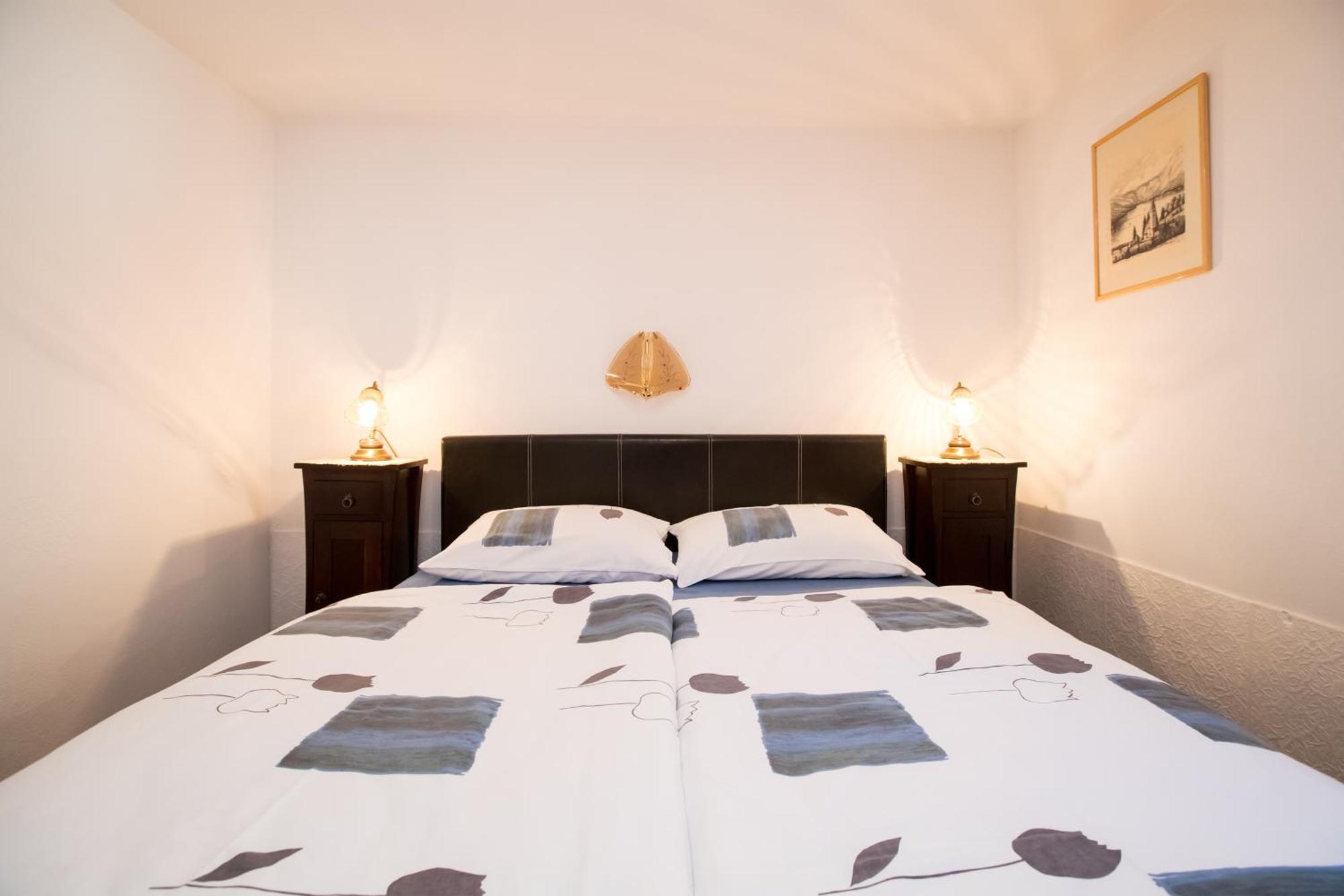 Apartmaji Hodnik Stara Fuzina Apartamento *