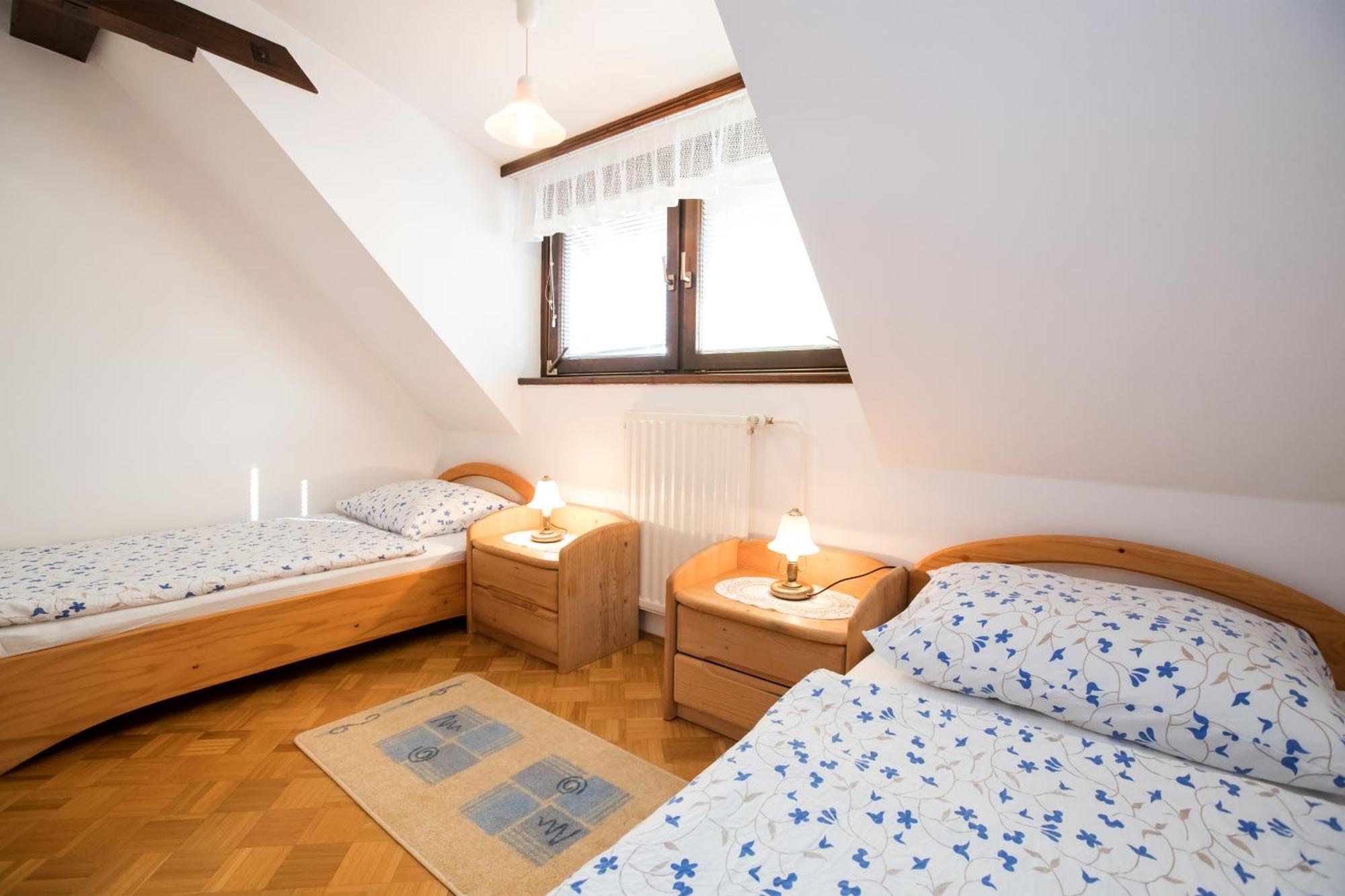 Apartmaji Hodnik Stara Fuzina Apartment *