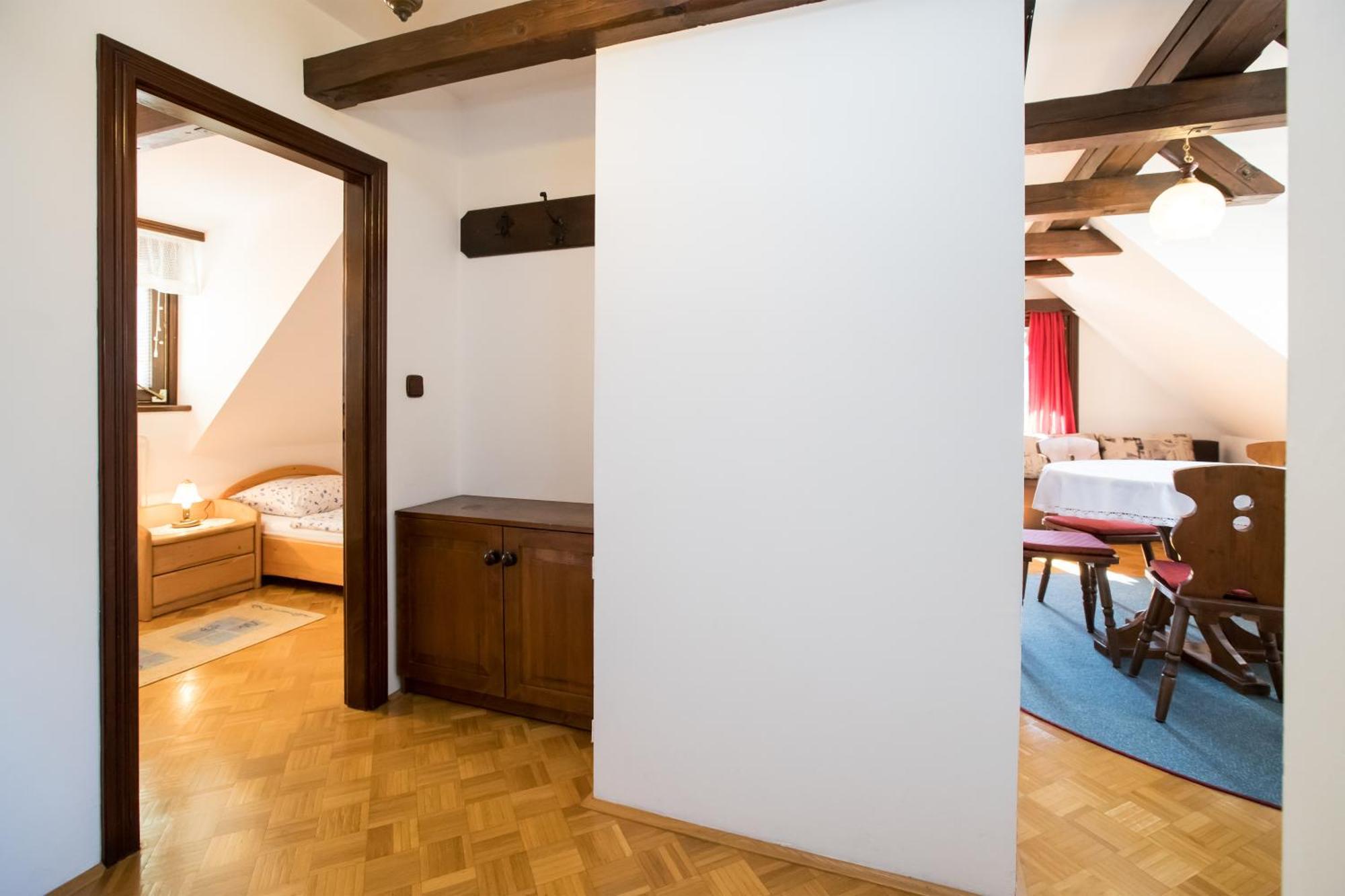 Apartment Apartmaji Hodnik Stara Fuzina