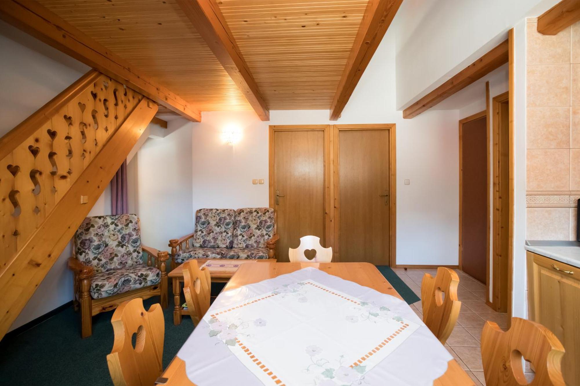 Apartmaji Hodnik Stara Fuzina Apartment